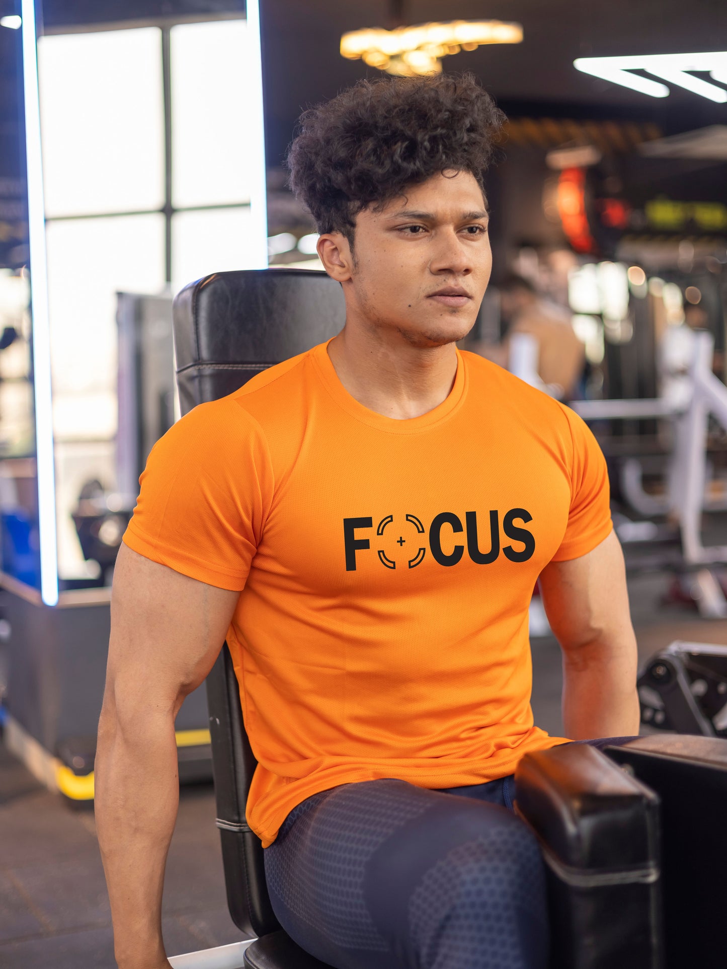 FOCUS T-SHIRT