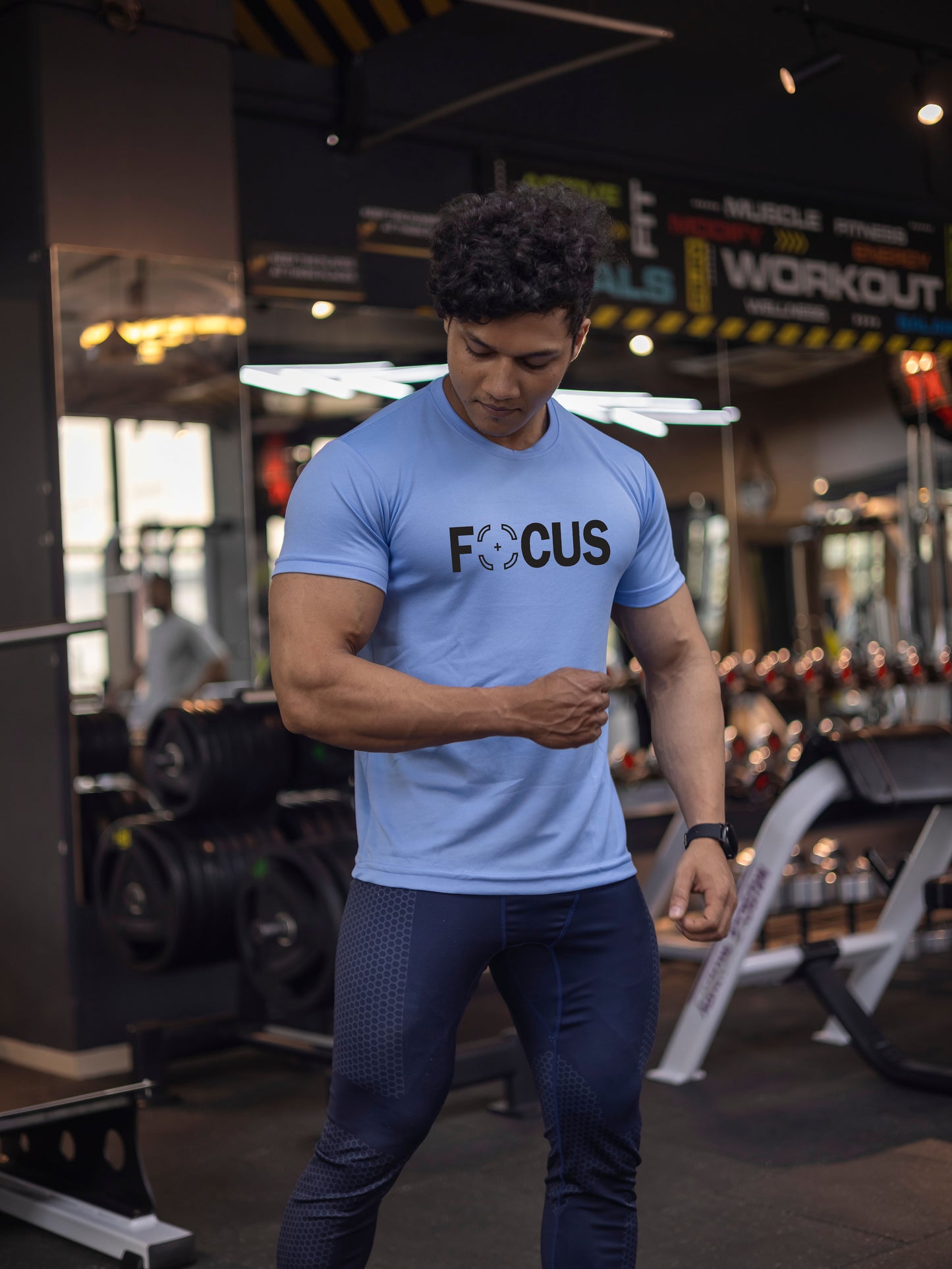 FOCUS T-SHIRT